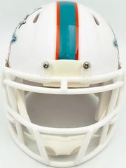 De'Von Achane Autographed Miami Dolphins White Speed Mini Helmet Beckett BAS Witness Stock #262075