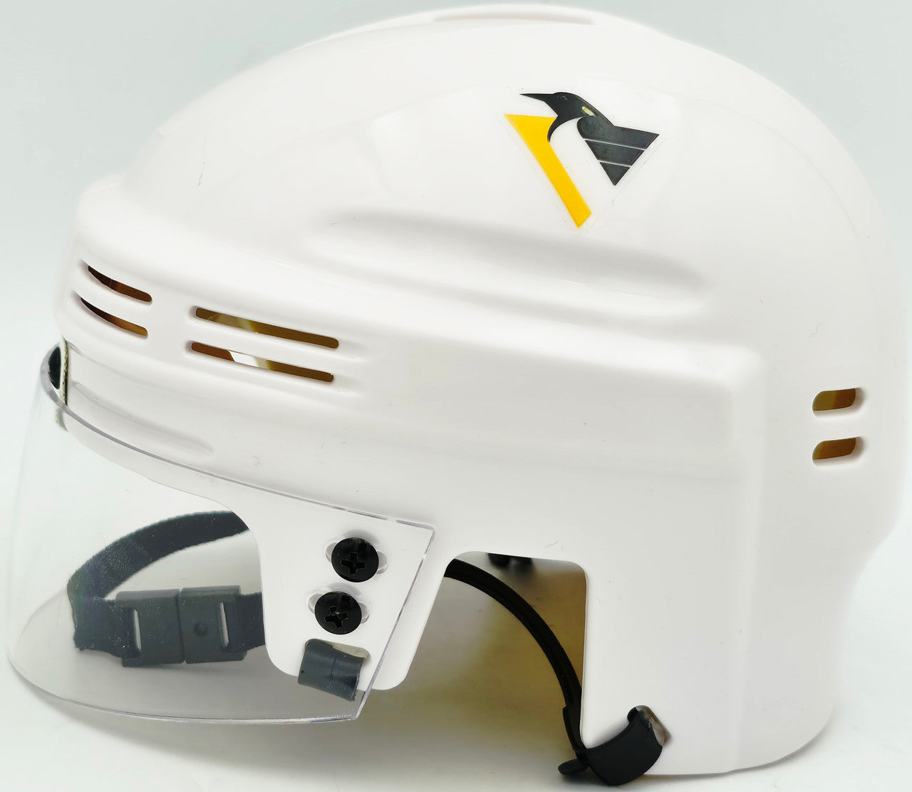 Jaromir Jagr Autographed Pittsburgh Penguins White Mini Helmet JSA Witness Stock #262094