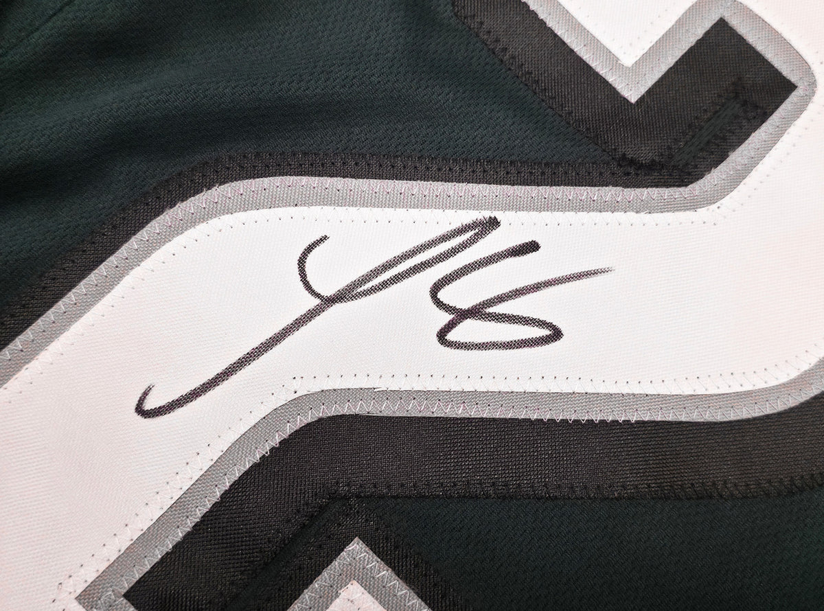 Philadelphia Eagles LeSean McCoy Autographed Green Jersey Beckett BAS Witness Stock #263338