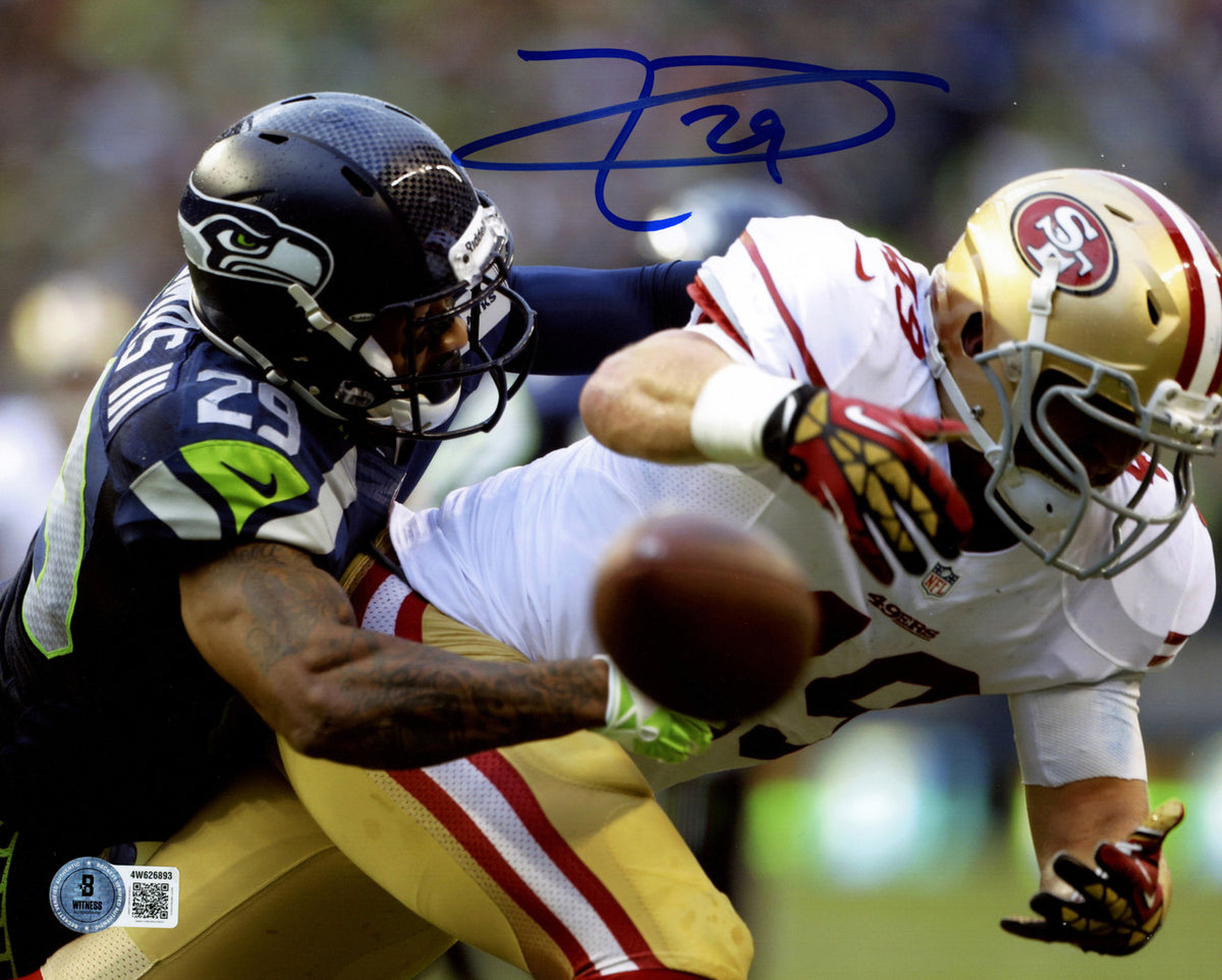Earl Thomas III Autographed 8x10 Photo Seattle Seahawks Beckett BAS Witness Stock #262455