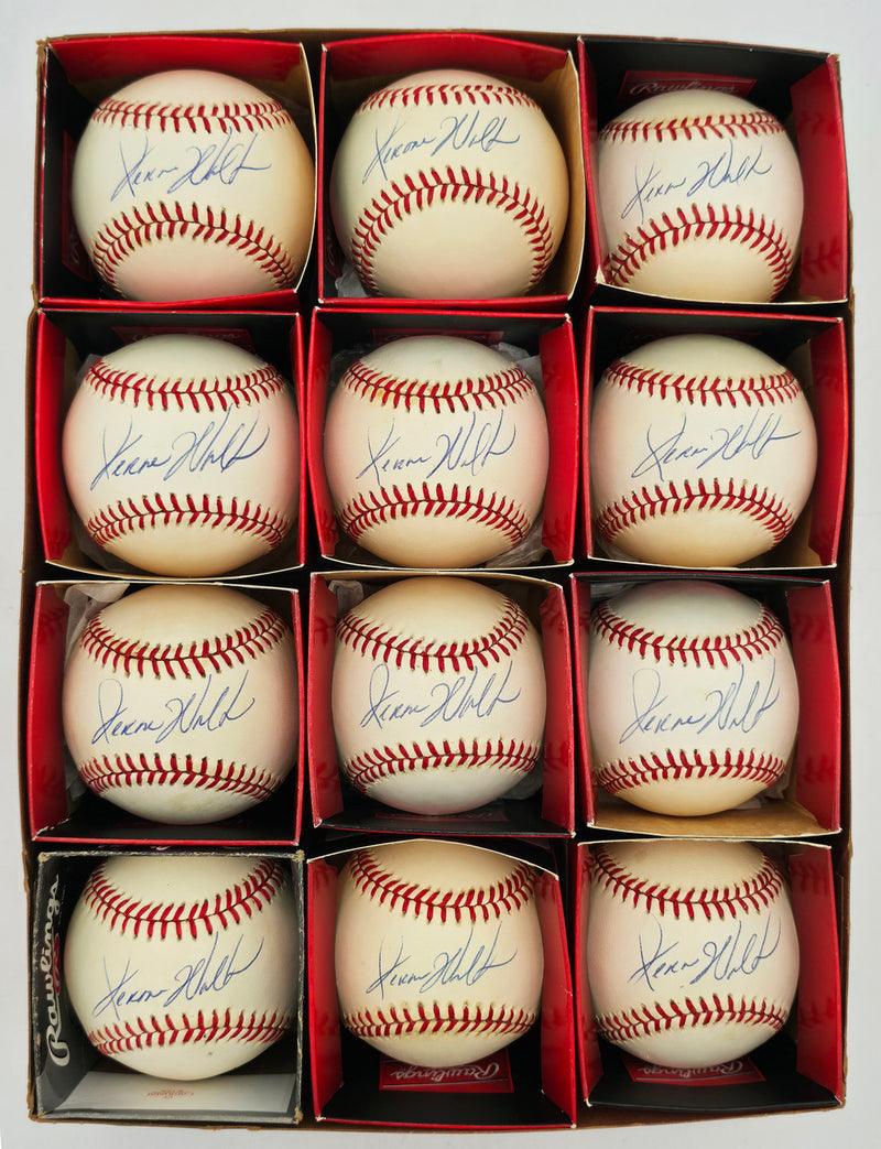 Jerome Walton Autographed Official NL Baseball 12 Count Lot Chicago Cubs Stock #266314