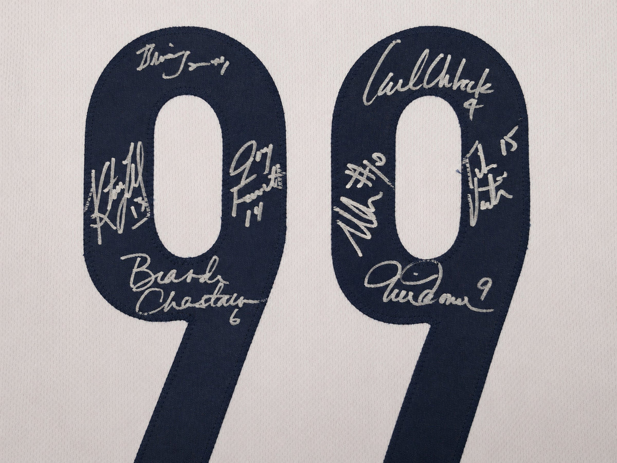 Team USA 1999 Women's World Cup Champions Autographed White Jersey With 8 Signatures Including Hamm & Chastain Beckett BAS Witness Stock #266279
