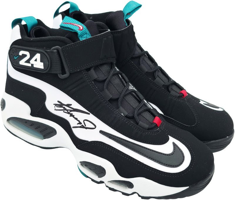 Ken Griffey Jr. Autographed White & Black Nike Air Griffey Max 1 Shoes Seattle Mariners Size 11.5 Beckett BAS Witness Stock #267479
