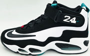 Ken Griffey Jr. Autographed White & Black Nike Air Griffey Max 1 Shoes Seattle Mariners Size 11.5 Beckett BAS Witness Stock #267479