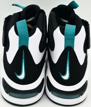 Ken Griffey Jr. Autographed White & Black Nike Air Griffey Max 1 Shoes Seattle Mariners Size 11.5 Beckett BAS Witness Stock #267479
