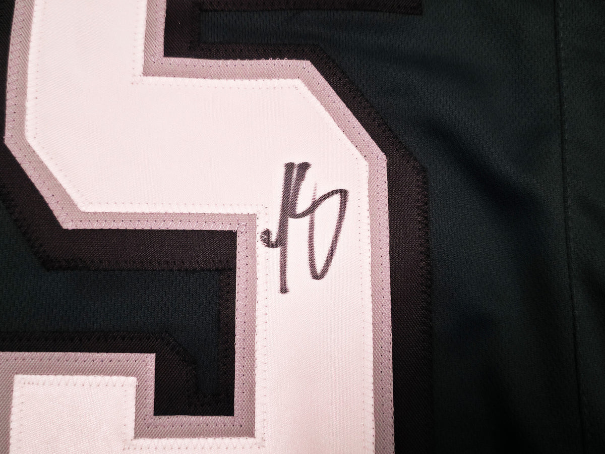 Philadelphia Eagles LeSean McCoy Autographed Green Jersey Beckett BAS Witness Stock #267437