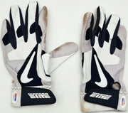 Robinson Cano Autographed White Nike Diamond Elite Game Used Batting Gloves New York Yankees PSA/DNA (Dual Signed) Stock #267647