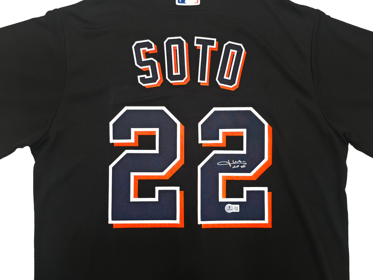New York Mets Juan Soto Autographed Black Nike Jersey Size L Beckett BAS QR Stock #252776
