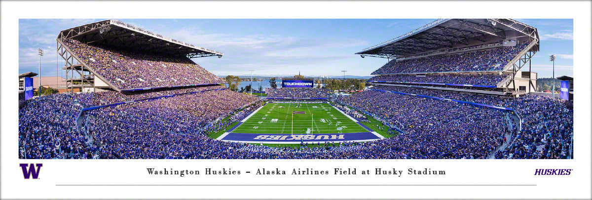 Unsigned Washington Huskies Panoramic Photo Alaska Airlines Field Stock #265526