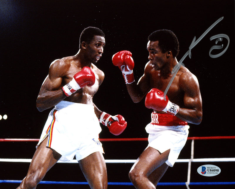 Sugar Ray Leonard Autographed 8x10 Photo vs. Thomas "Hitman" Hearns Beckett BAS Stock #178111