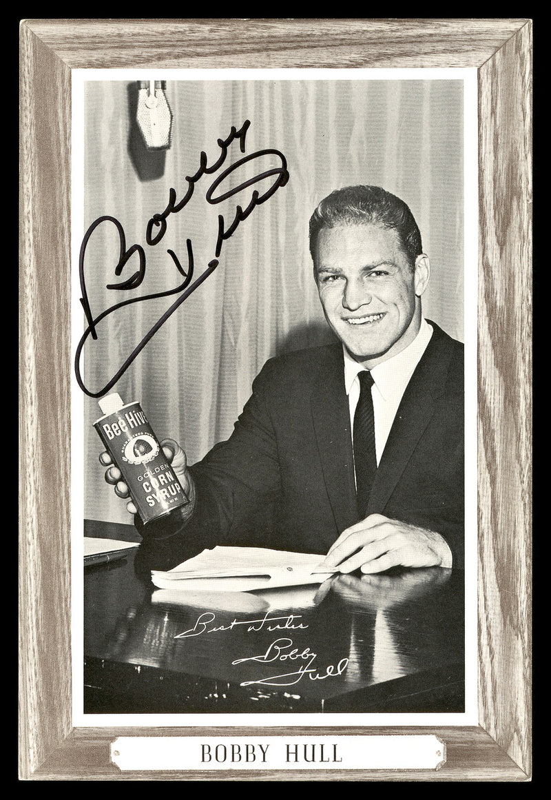 Bobby Hull Autographed 1964-67 Beehive Group 3 4.5x6.5 Photo Chicago Blackhawks SKU #176384