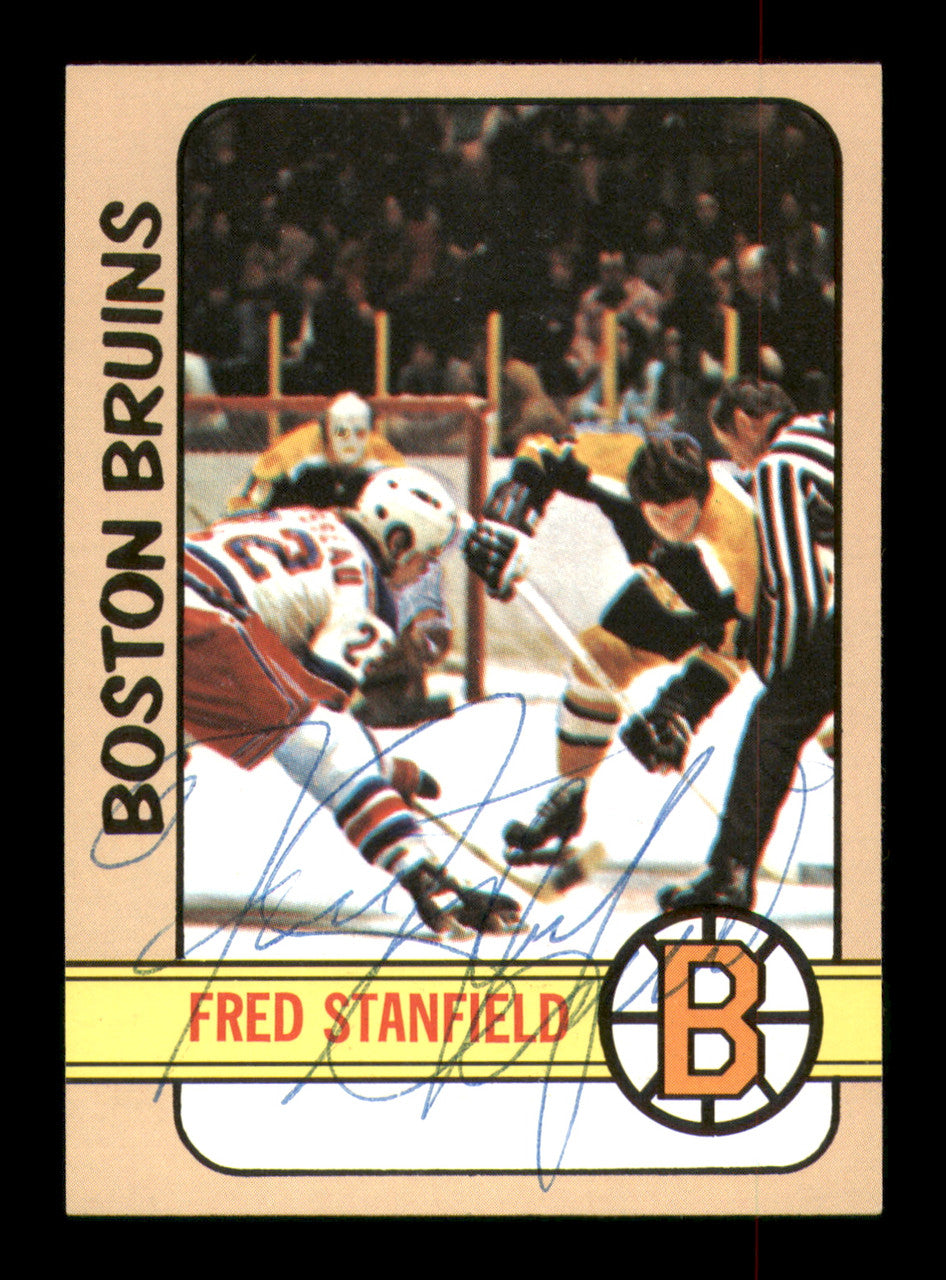 Fred Stanfield Autographed 1972-73 Topps Card #135 Boston Bruins SKU #251172