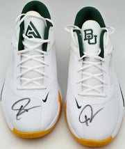 Giannis Antetokounmpo Autographed Vanilla Nike Zoom Freak 4 Shoes Bucks Size 17 (With Box) Beckett BAS Witness #3W396618 & #3W396619