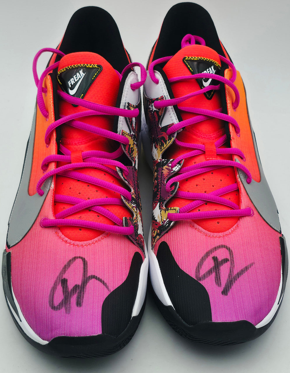Giannis Antetokounmpo Autographed 2024 Player Exclusive (PE) Promo Crimson Nike Zoom Freak 6 SOS Shoes Bucks Size 17 (No Box) Beckett BAS Witness #3W396865 & #3W396866