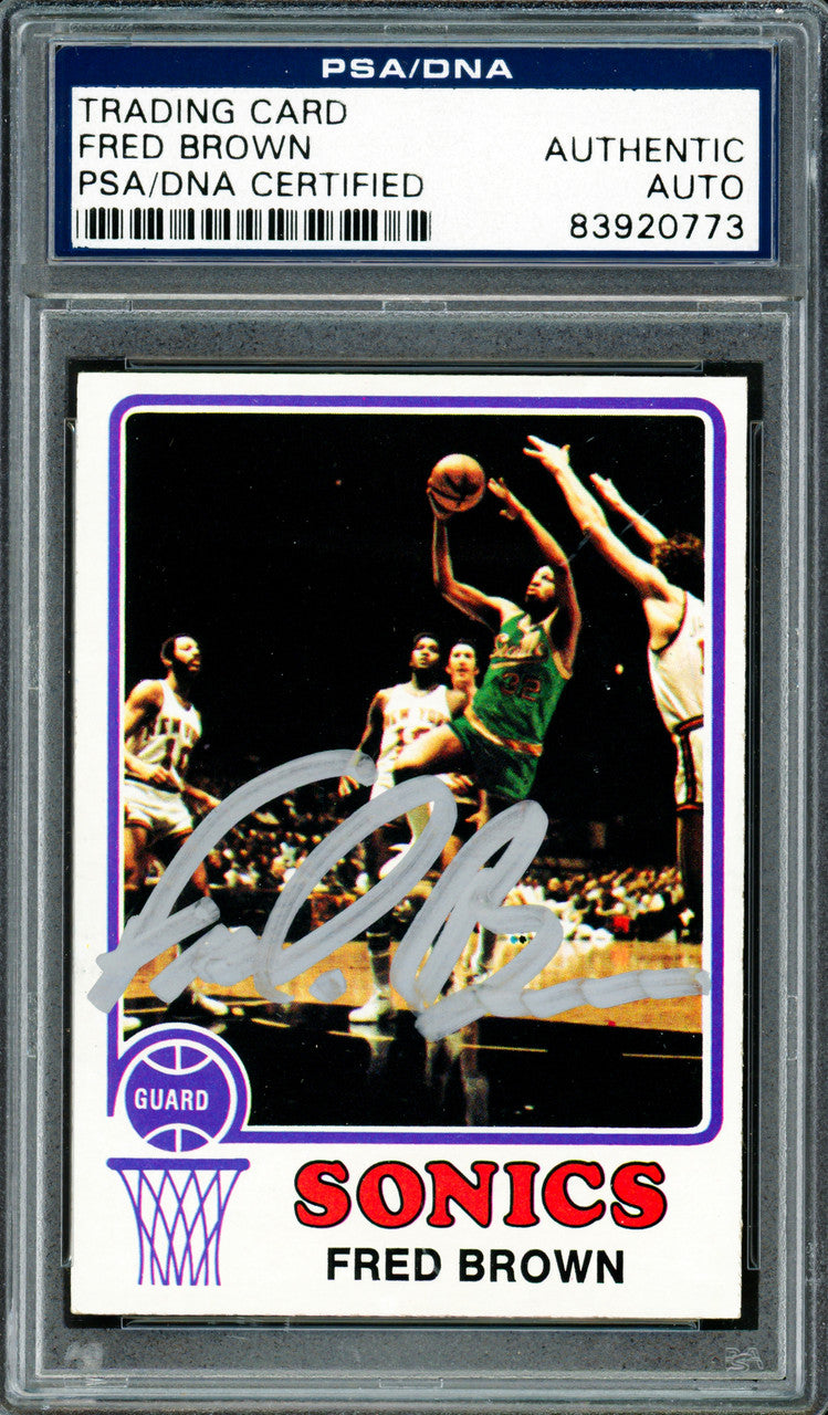 Downtown Fred Brown Autographed 1973-74 Topps Rookie Card #103 Seattle Supersonics PSA/DNA #83920773