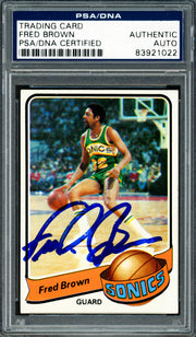 Downtown Fred Brown Autographed 1979-80 Topps Card #46 Seattle Supersonics PSA/DNA #83921022