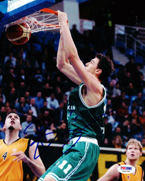 Andrea Bargnani Autographed 8x10 Photo PSA/DNA #S43750
