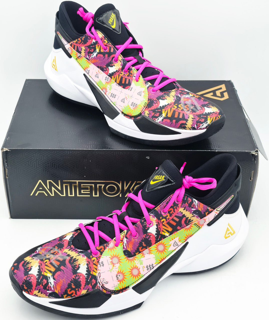 Giannis Antetokounmpo Autographed Crimson Nike Zoom Freak 5 Shoes Bucks Size 17 (With Box) Beckett BAS Witness #3W396420 & #3W396421