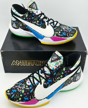 Giannis Antetokounmpo Autographed White Nike Zoom Freak 5 Shoes Bucks Size 17 (With Box) Beckett BAS Witness #3W396331 & #3W396332