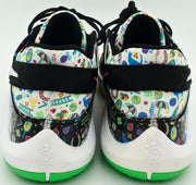 Giannis Antetokounmpo Autographed White Nike Zoom Freak 5 Shoes Bucks Size 17 (With Box) Beckett BAS Witness #3W396331 & #3W396332