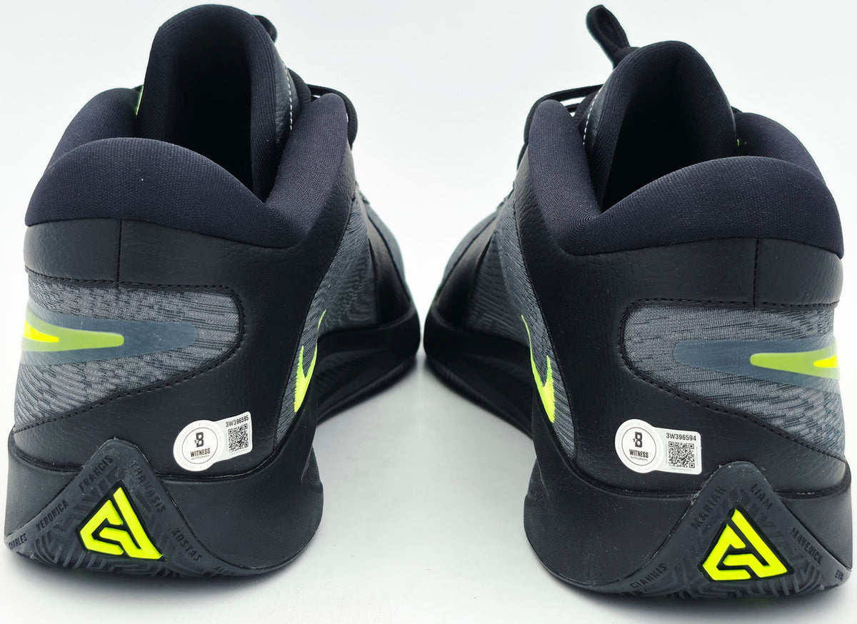 Giannis Antetokounmpo Autographed 2024 Player Exclusive (PE) Promo Black Nike Zoom Freak 6 Shoes Bucks Size 17 Beckett BAS Witness Stock #252735