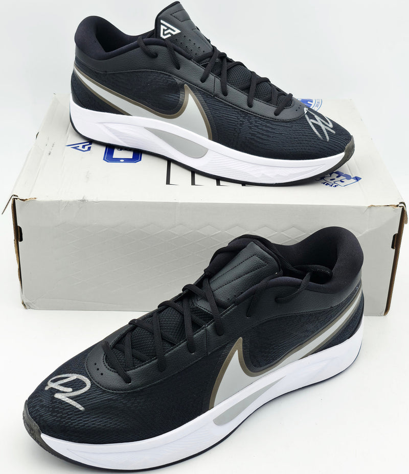 Giannis Antetokounmpo Autographed 2024 Player Exclusive (PE) Promo Silver Zoom Freak 6 EP Shoes Bucks Size 17 Beckett BAS Witness Stock #252737