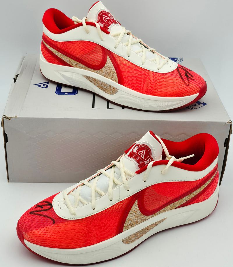 Giannis Antetokounmpo Autographed 2024 Player Exclusive (PE) Promo Orange Nike Zoom Freak 6 Shoes Bucks Size 17 Beckett BAS Witness Stock #252747