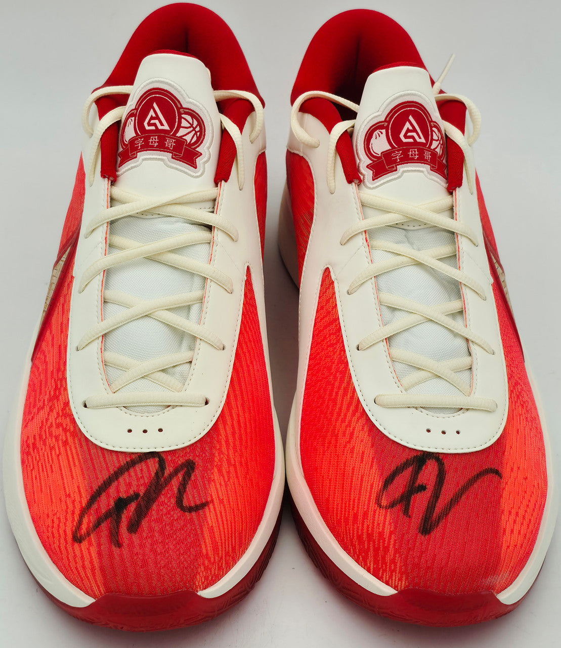 Giannis Antetokounmpo Autographed 2024 Player Exclusive (PE) Promo Orange Nike Zoom Freak 6 Shoes Bucks Size 17 Beckett BAS Witness Stock #252747