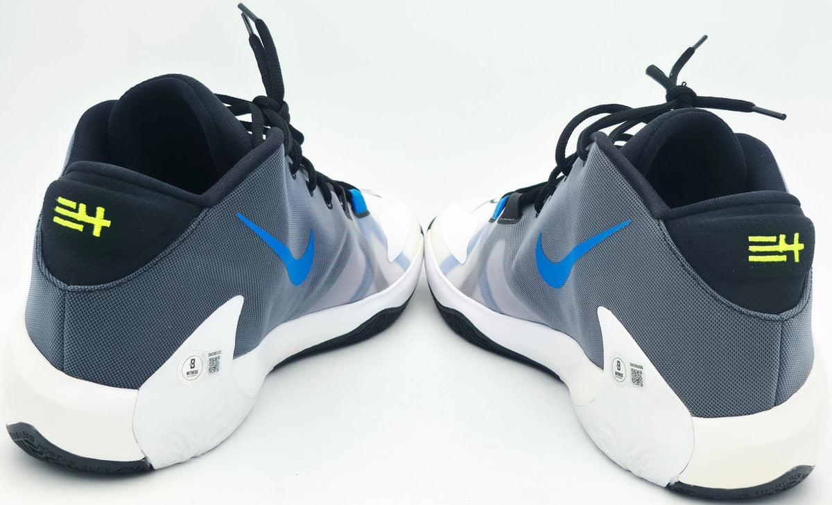 Giannis Antetokounmpo Autographed 2019 Player Exclusive (PE) Promo White Nike Zoom Freak 1 MSCO Shoes Bucks Size 17 Beckett BAS Witness Stock #252759